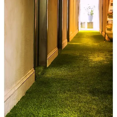 Hotell Restaurant Vous Le Vous 3*
